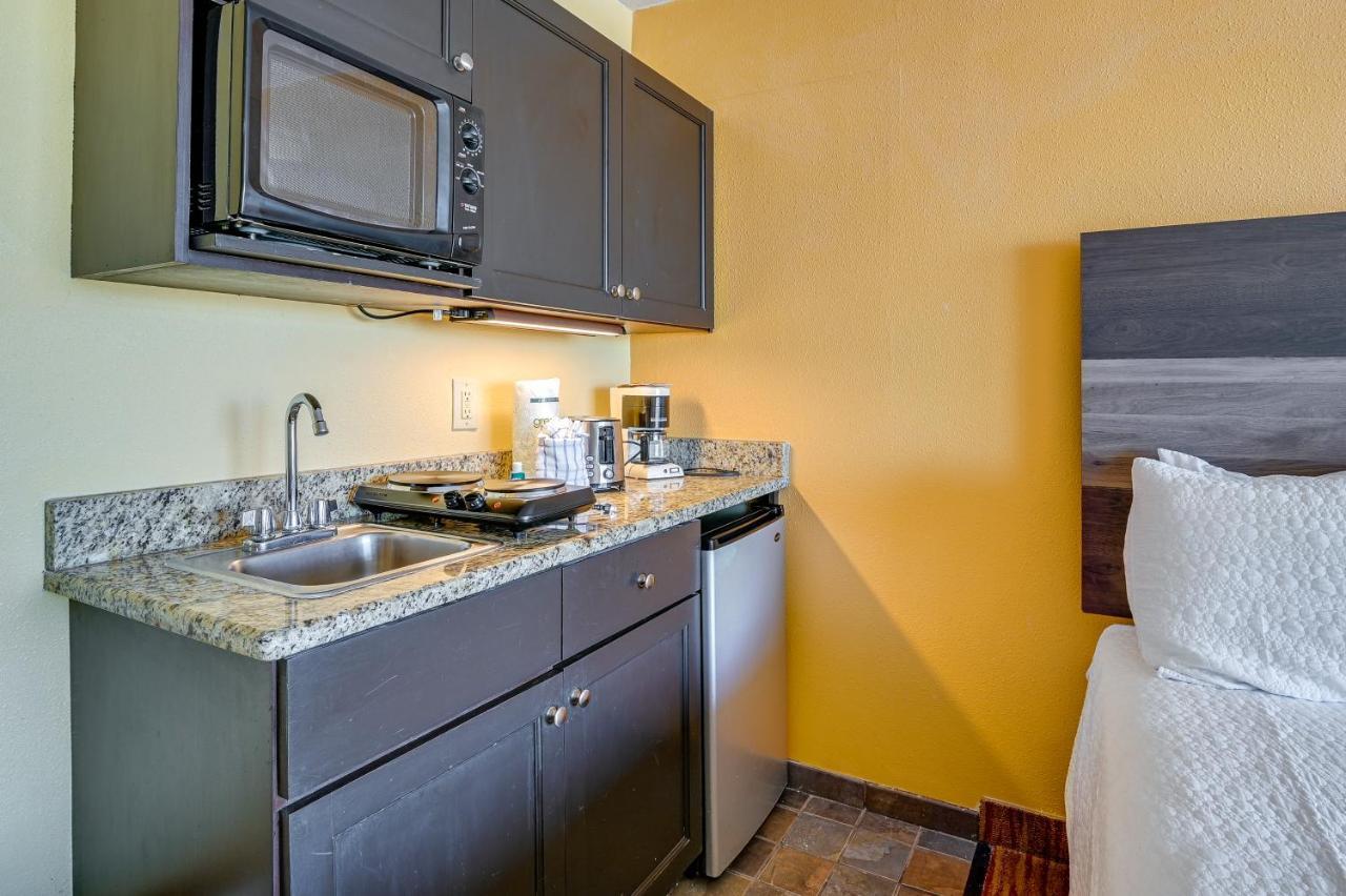 Myrtle Beach Studio - Walk To Beach! Экстерьер фото